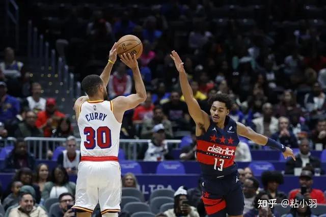 美媒评选NBA历史十大争议球星，贝弗利上榜，詹姆斯名列前三